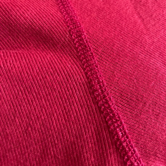 Three dots red 3/4 sleeve v neck cotton shirt sized XL but fits Medium - Picture 3 of 6